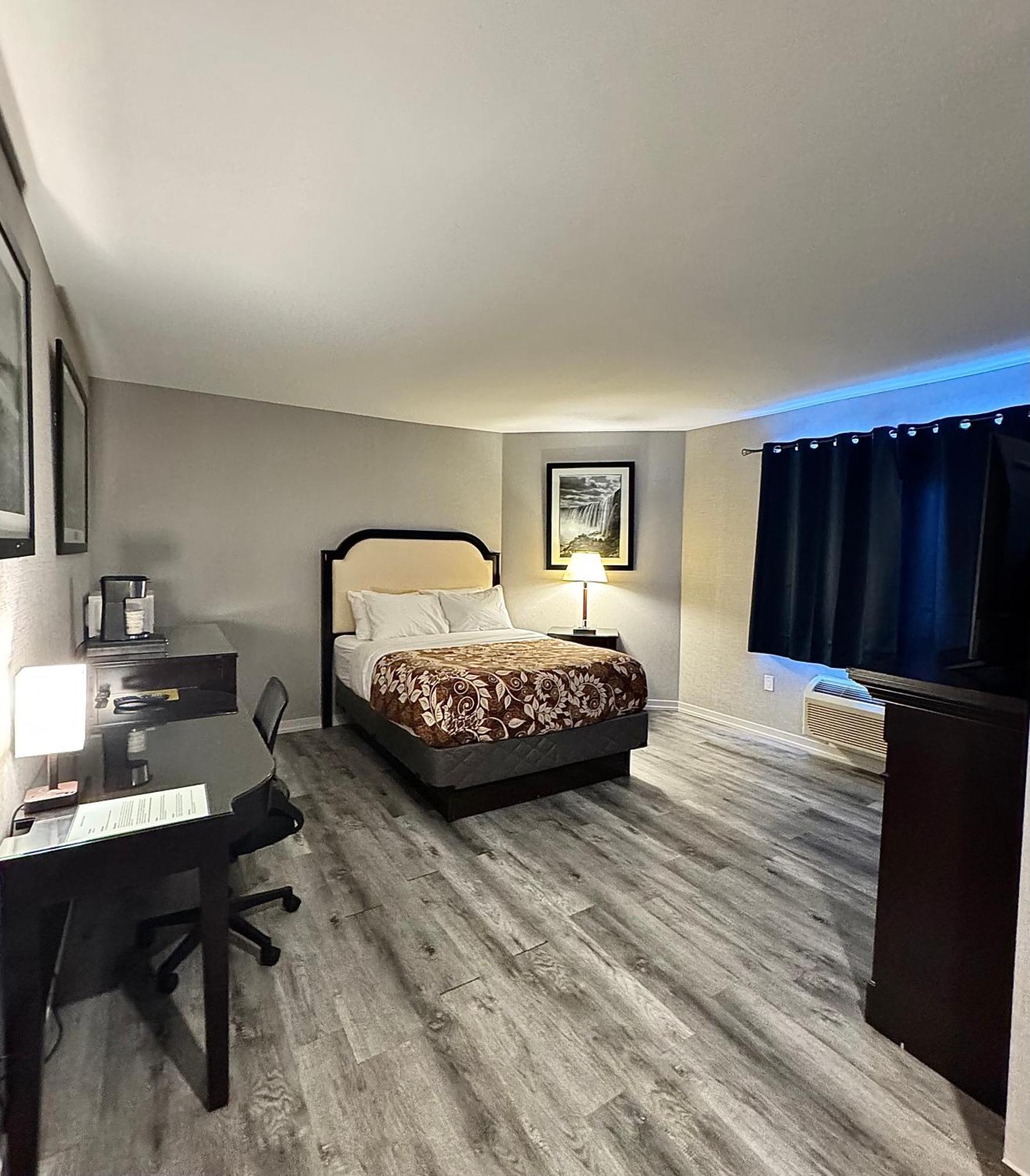 Big Bird Inn Wawa, Surestay Collection By Best Western Exterior photo