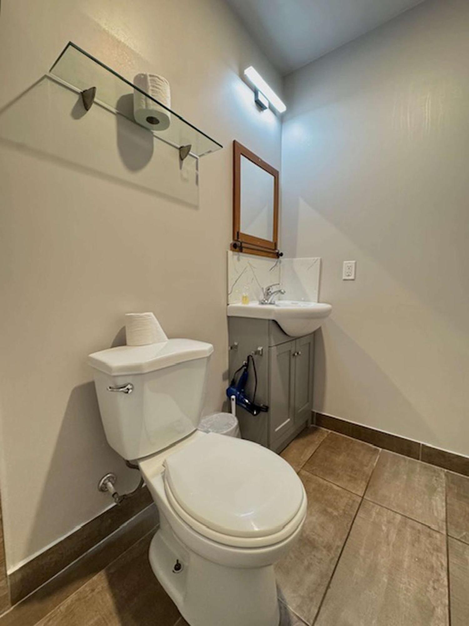 Big Bird Inn Wawa, Surestay Collection By Best Western Exterior photo