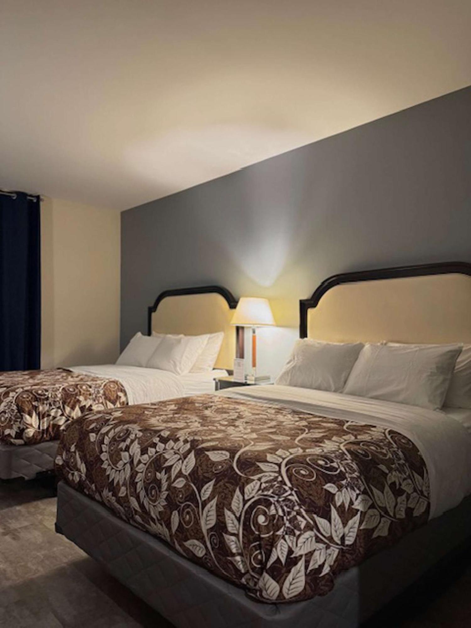 Big Bird Inn Wawa, Surestay Collection By Best Western Exterior photo